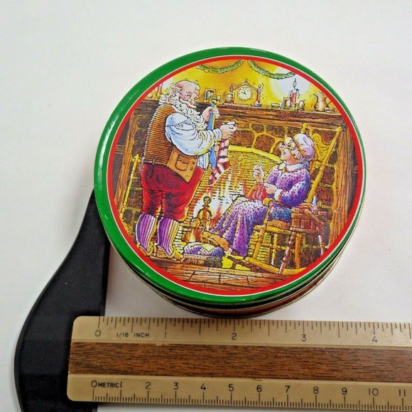 Christmas Tin Santa Mrs Claus Red Round Small - Picture 3 of 5